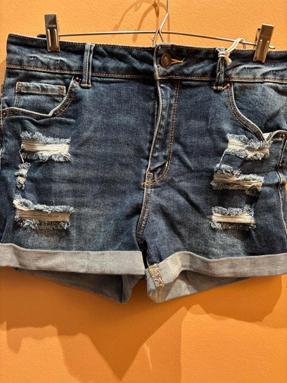 Wax Jeans Distressed Cuffed Original Denim Dark Wash Size Large NWT - Picture 3 of 6